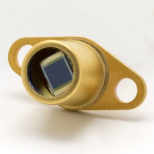 sensitivity range 1000 nm - 3000 nm